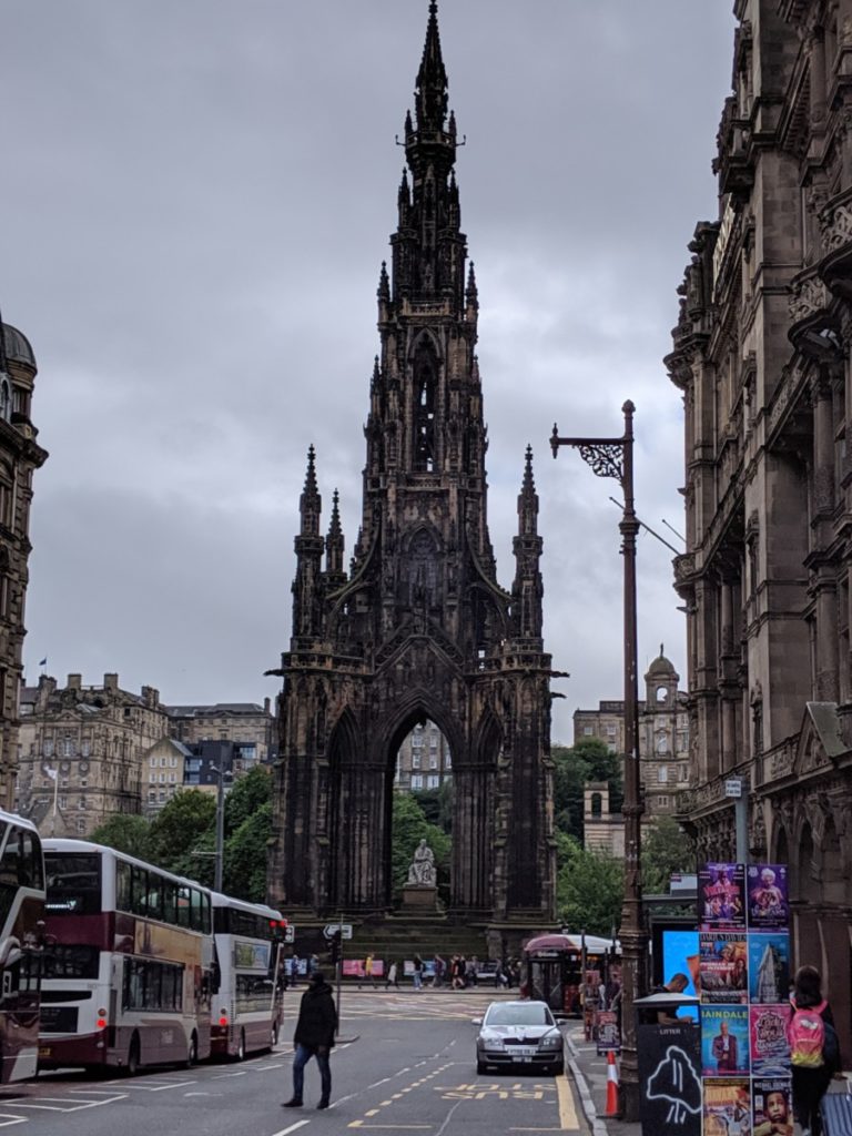 Buildings around Edinburgh